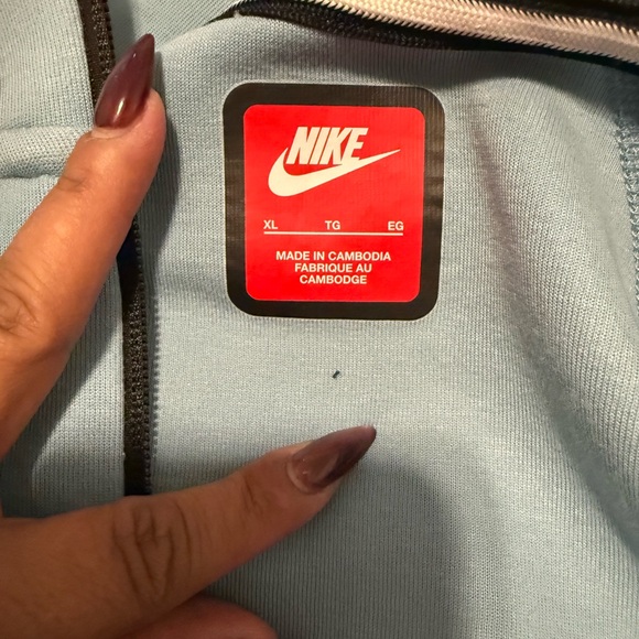 Nike tech Sky Blue Full-Zip Hoodie - Picture 5 of 8